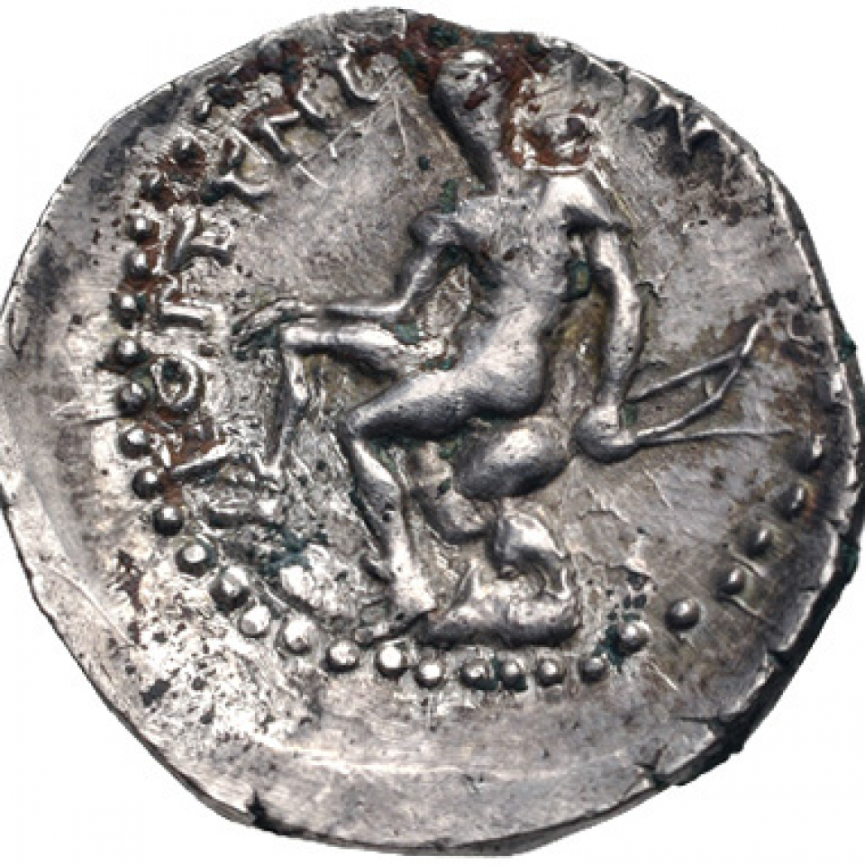 Монеты крита. Фестский диск (крит, минойская культура). Кносс минотавр монеты. Деньги в киевской руси с древности до xiii века. Афины древняя греция тетрадрахма.